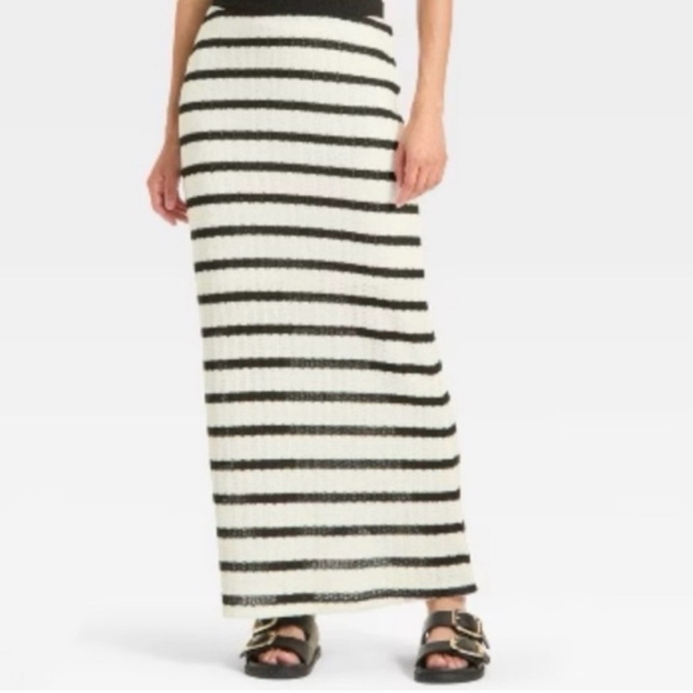 Universal Thread Knit Striped Maxi Skirt White Black Size M